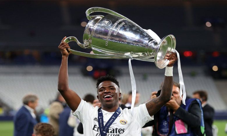 نزدیک‌تر به توپ طلا: جایزه را به صاحبش بدهید