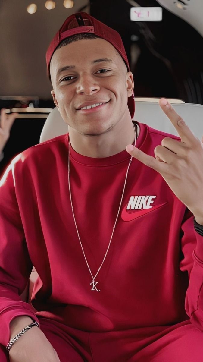 wallpaper 4k Mbappe