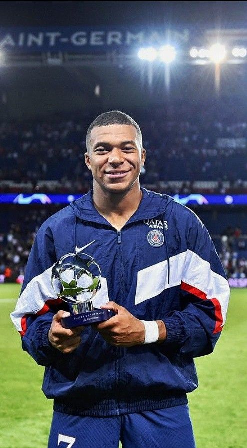 Kylian Mbappe wallpaper 
