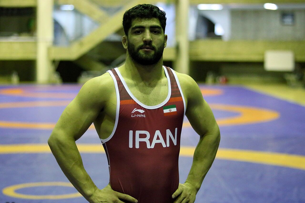 والپیپر علی سواد کوهی برای کامپیوتر
