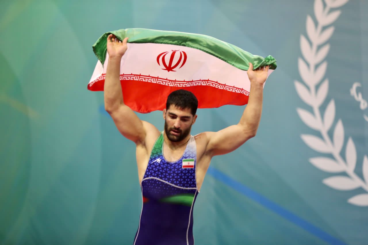 عکس پروفایل علی سواد کوهی