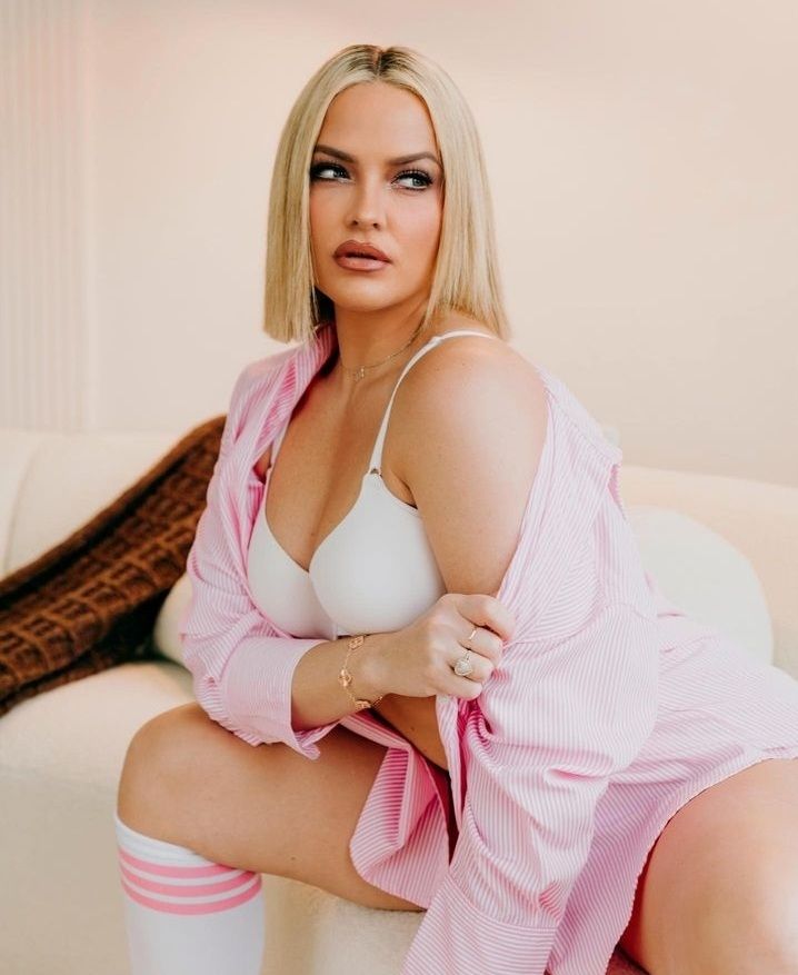 عکس جذاب الکسیس تگزاس